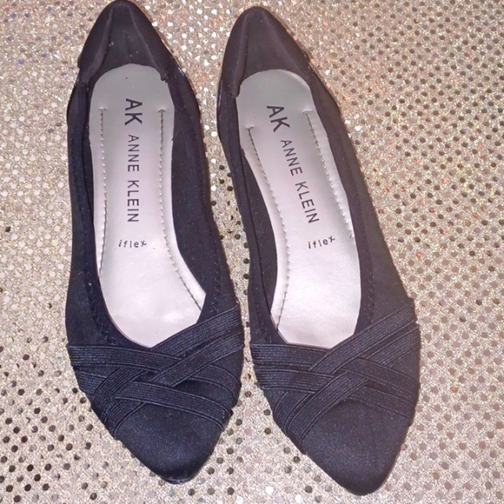 Anne Klein AK iflex Size 6.5 Black Flats🔥